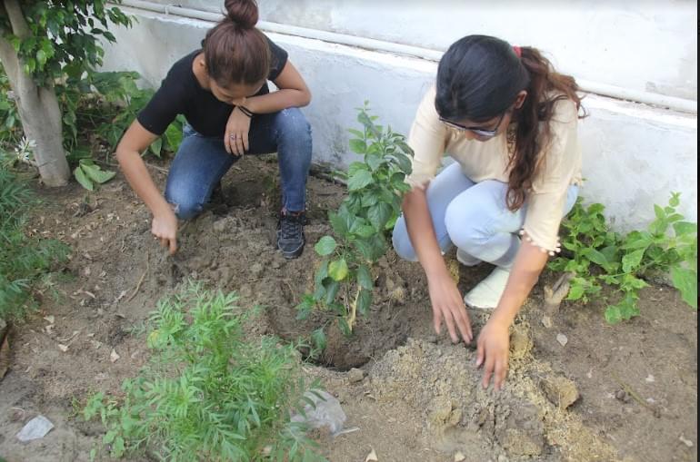 Satyam Fashion Institute Noida Activities and events photo 3